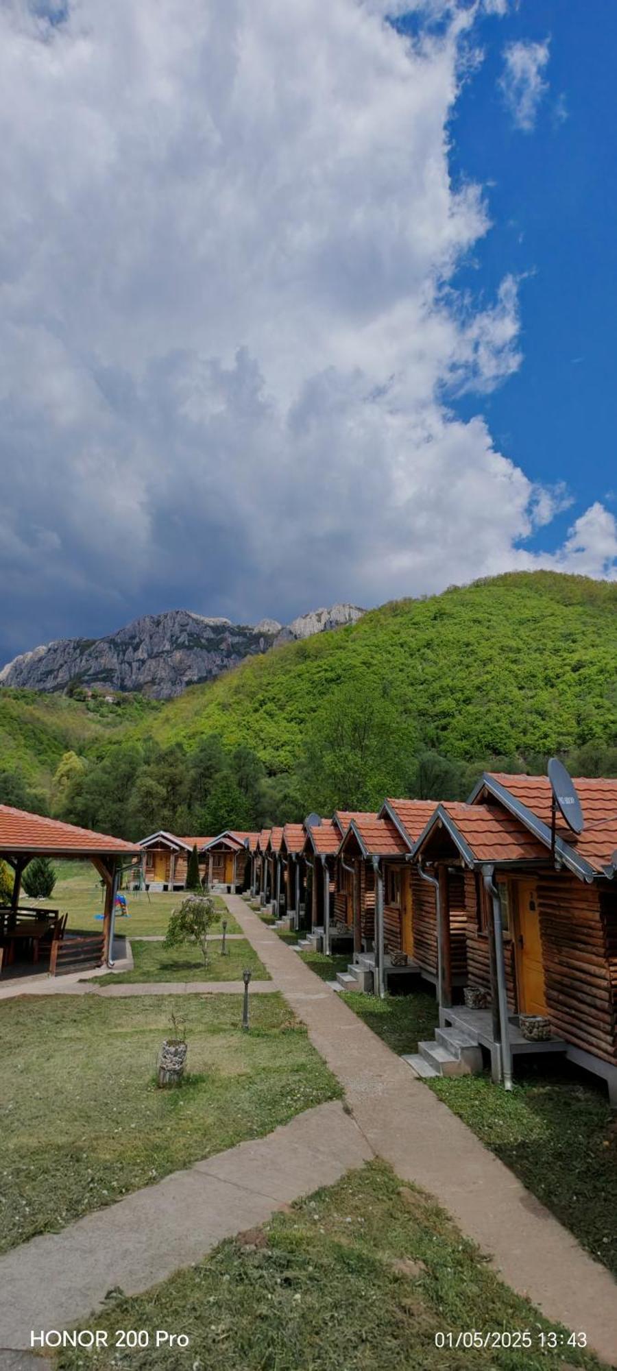 Juzni Vetar Къща за гости 3*
